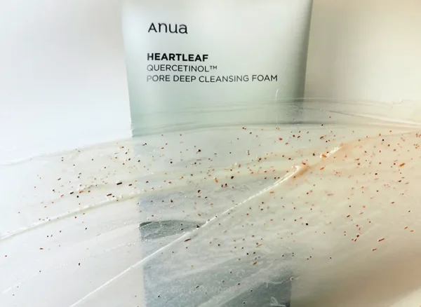 Anua - Heartleaf Quercetinol Pore Deep Cleansing Foam